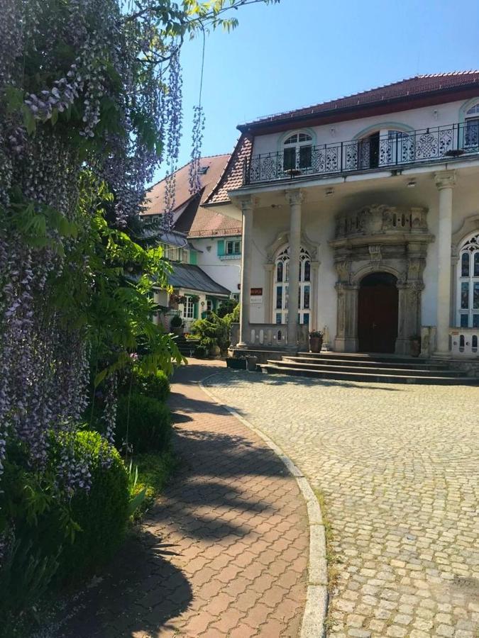 Hotel Garden Boleslawiec  Luaran gambar