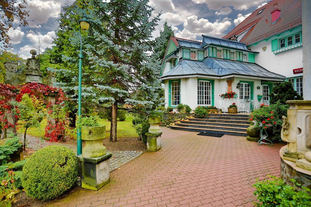 Hotel Garden Boleslawiec  Luaran gambar