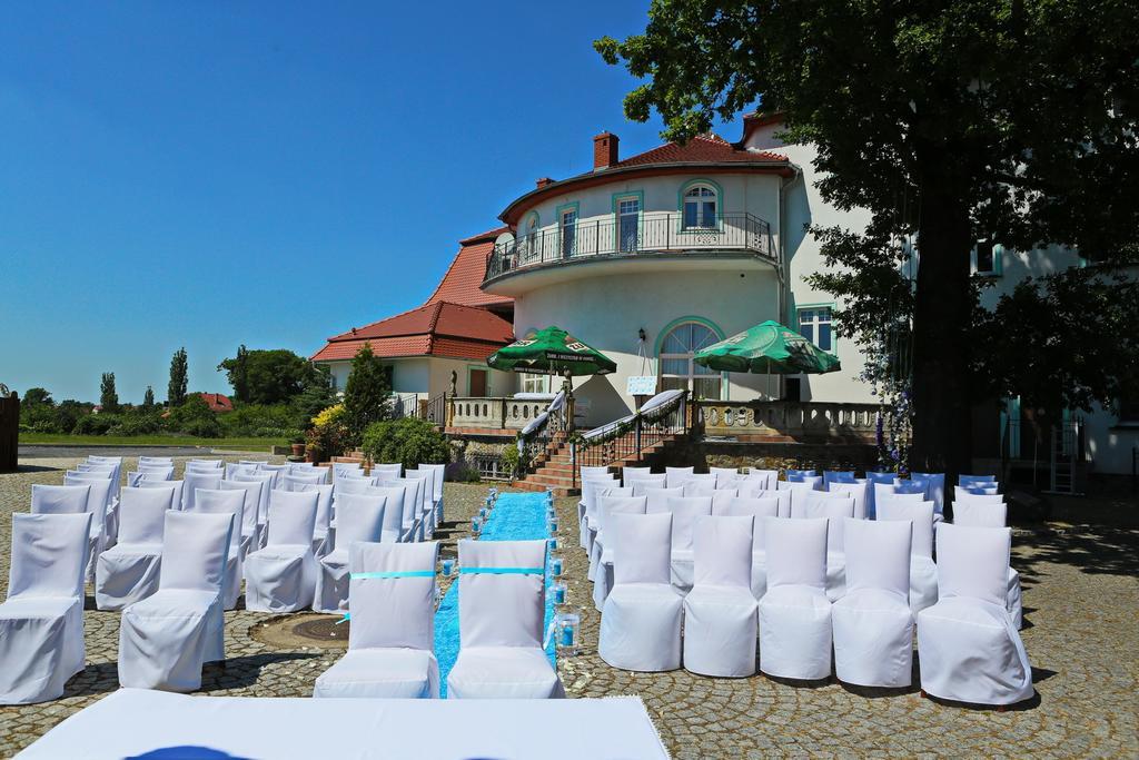 Hotel Garden Boleslawiec  Luaran gambar